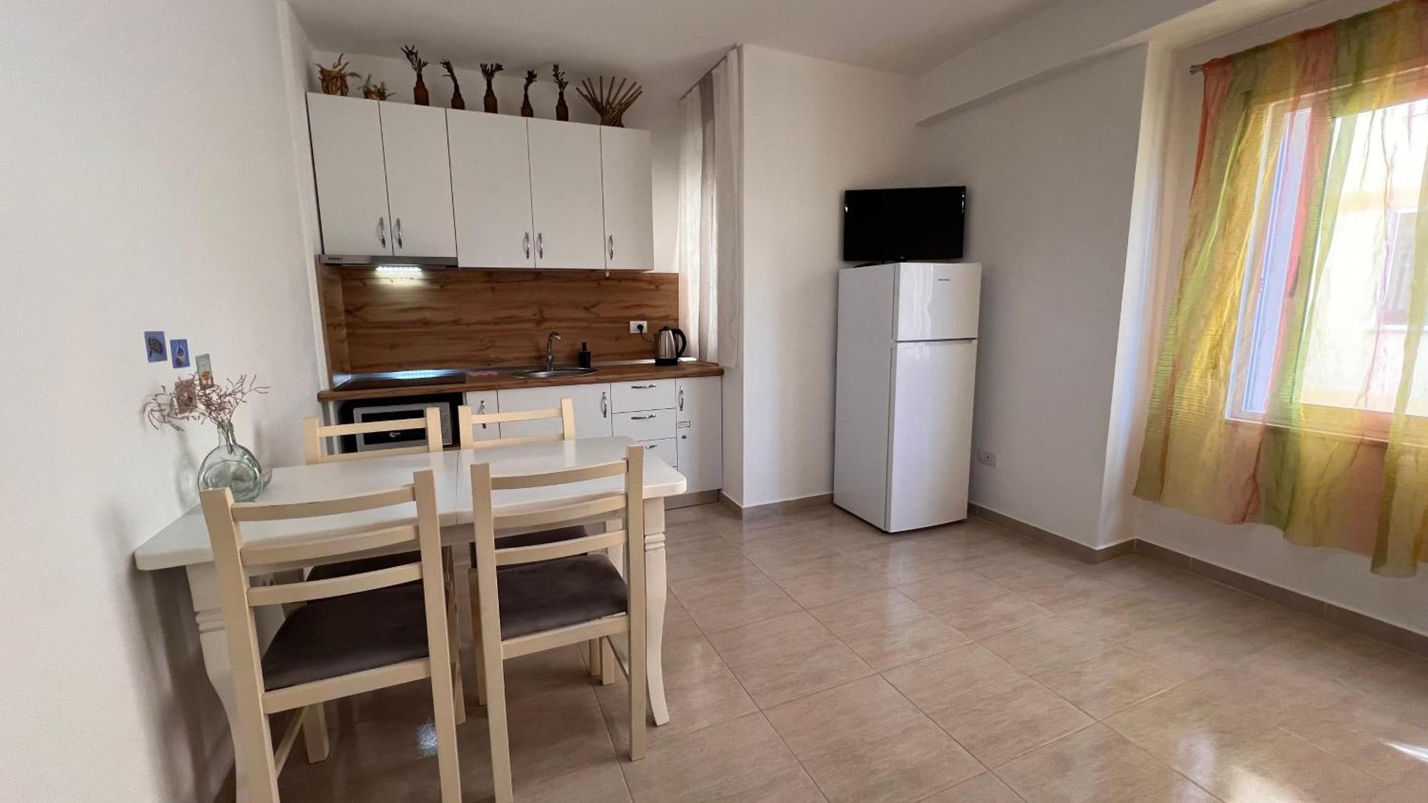 Mire Apartment ドゥラス エクステリア 写真